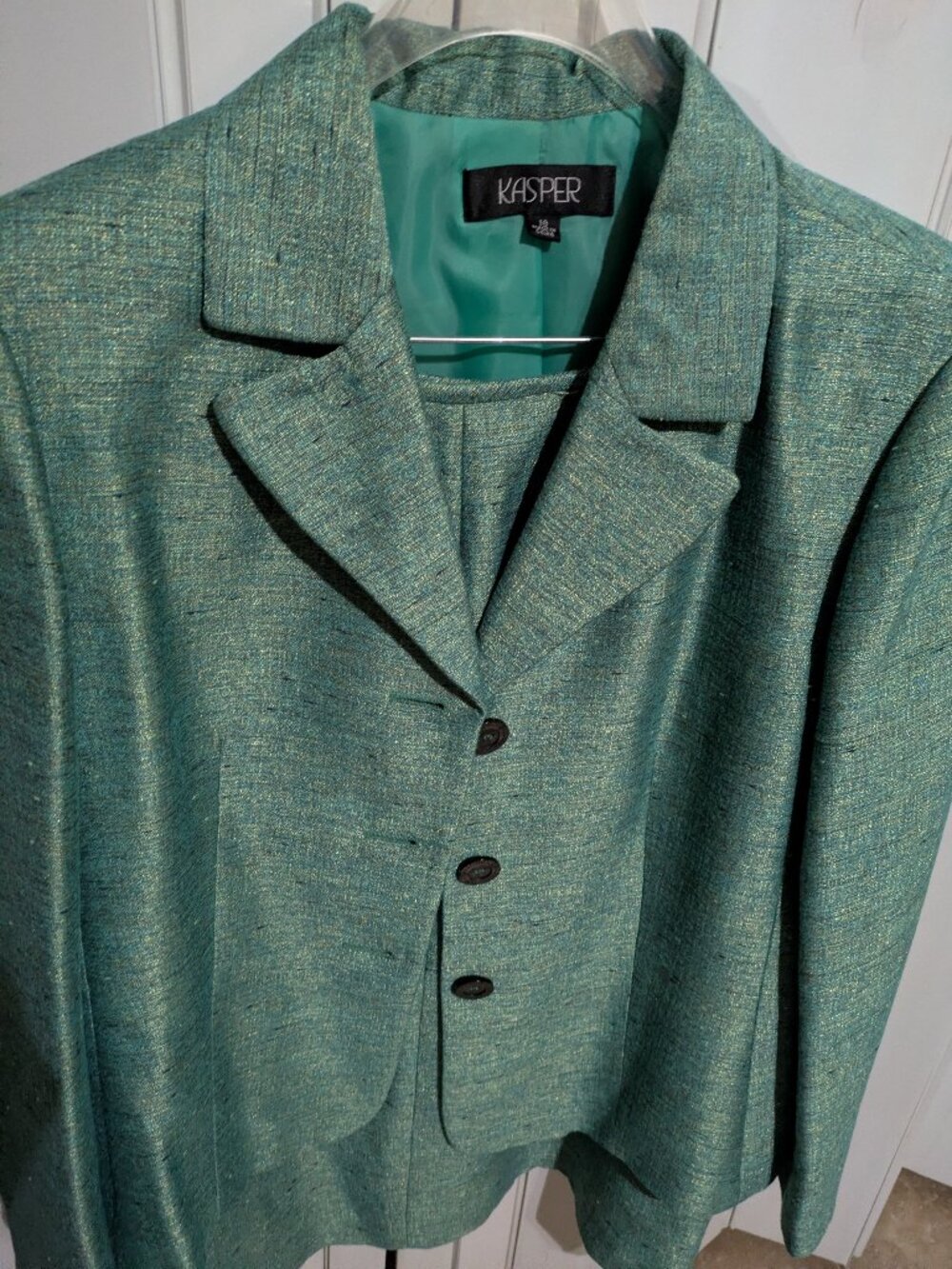 NWOT~Women's Two-Piece Kasper Suit with FREE Purse/Wallet